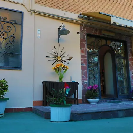 Il Giardino Di Lucy Bed & Breakfast *